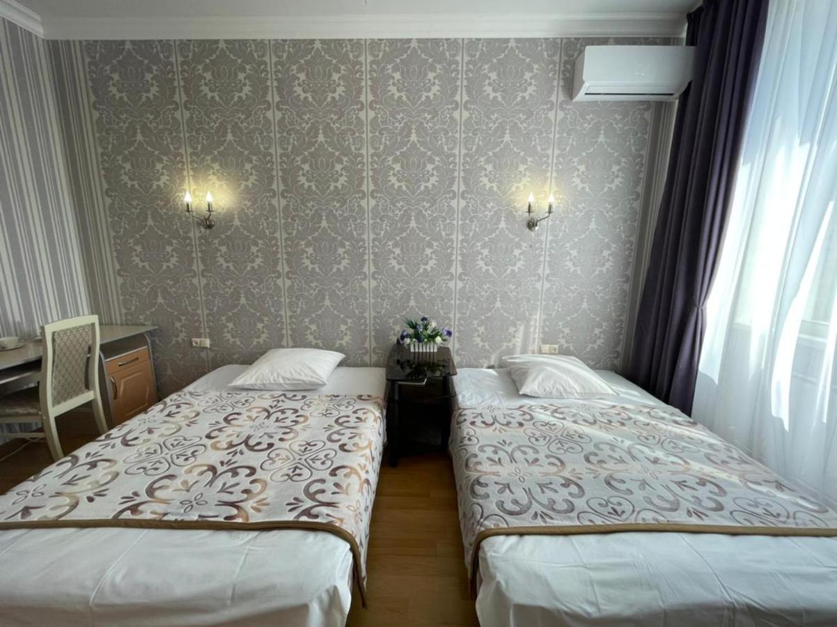 Mini-Hotel Sultan Asztana Kültér fotó